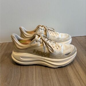 Hoka One Bondi 9 Vanilla Birch Women’s Size 9 B Running Training Gym